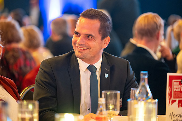 Buergerparty-221112-235-DSC_7384(c)Timo_Lutz_Werbefotografie
