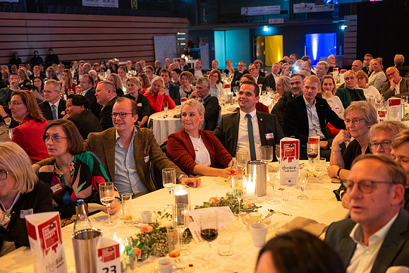 Buergerparty-221112-275-DSC_7749(c)Timo_Lutz_Werbefotografie